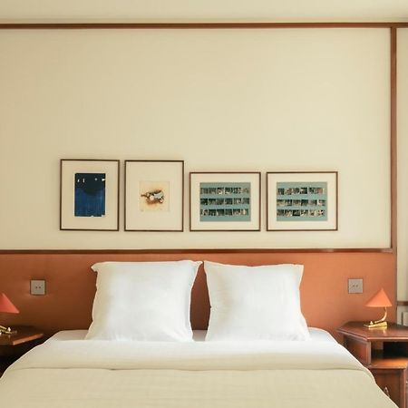 Pied A Terre Saint Honore Parijs Buitenkant foto